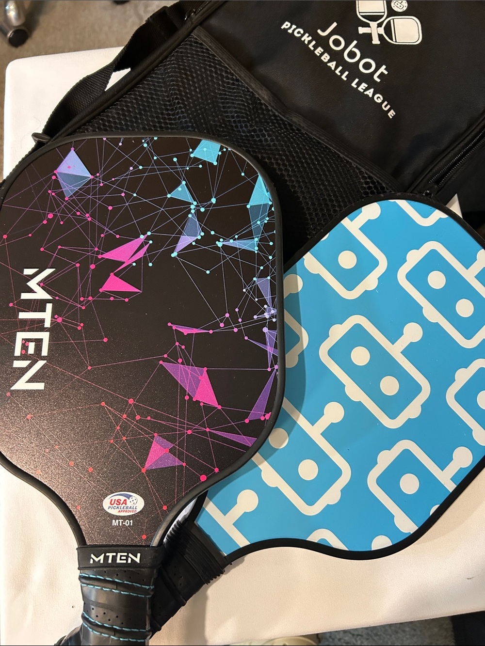 MTEN Pickleball Paddles Set in Black & Blue